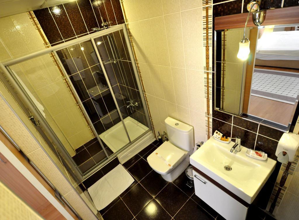 Otel Khalkedon 2*